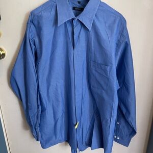 Bundle DKNY Blue Dress Shirt and short sleeve van huesen dress shirt